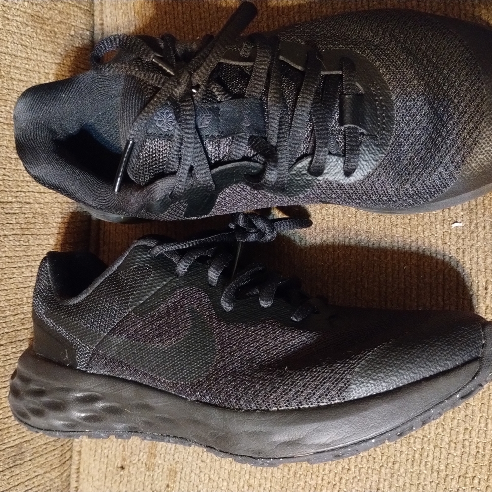 Black Athletic Running Shoes